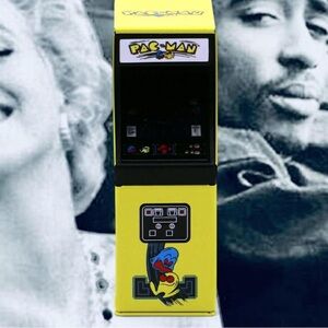 NEW PAC-MAN Miniature Arcade Collectors Tin with PAC-MAN Candies